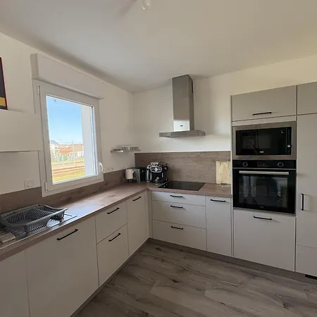 Apartament Le Quai - Proche Centre-ville - Parking *
